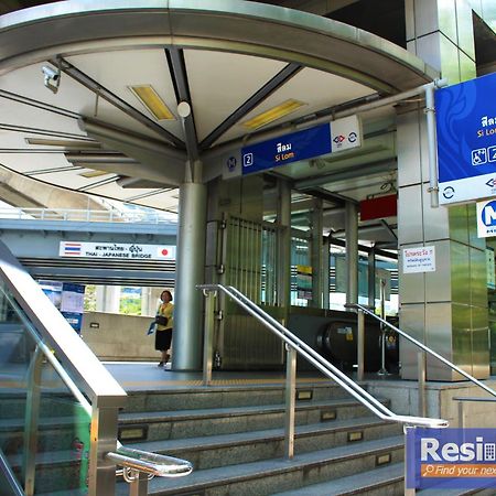 Thaiphiphat House Bangkok Exterior photo